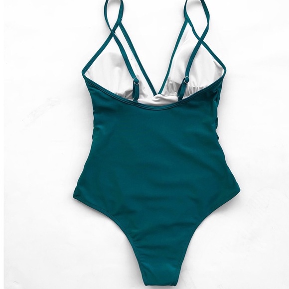 Super flattering one piece swimsuit peacock green - Picture 4 of 6